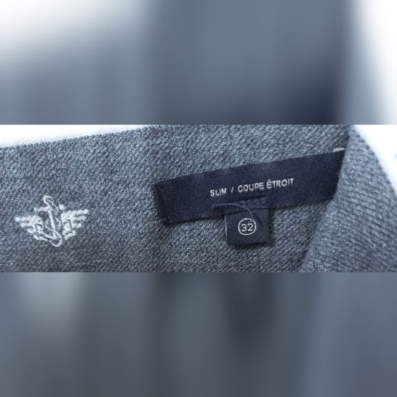 Dockers Men's Light Gray Pants Size W32-L34 US - Picture 7 of 16